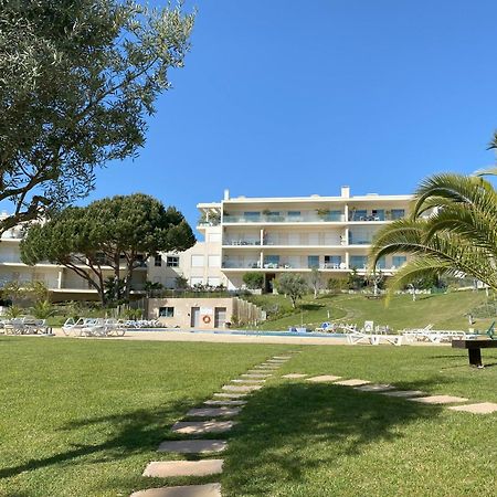 Charmant Appartement A 1Km De La Plage, Avec Piscine A Albufeira Exteriér fotografie