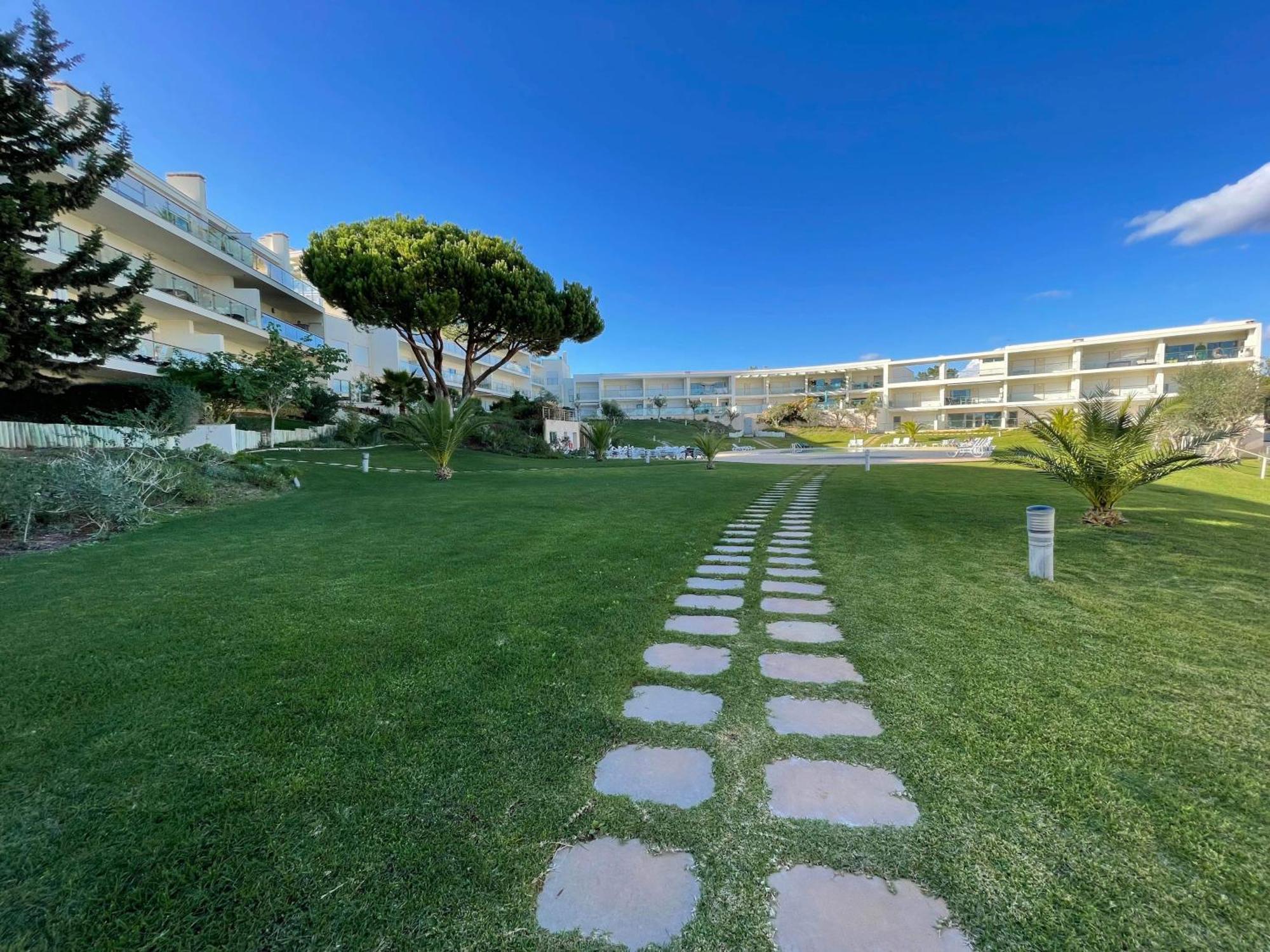 Charmant Appartement A 1Km De La Plage, Avec Piscine A Albufeira Exteriér fotografie